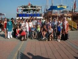 250 engellinin tatil keyfi