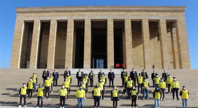 1907 Fenerbahçe Derneği yeniden Ata nın huzurunda