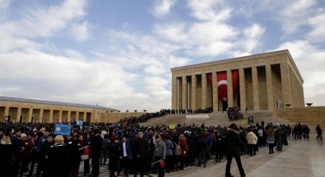 Anıtkabir’de seğmenli tören