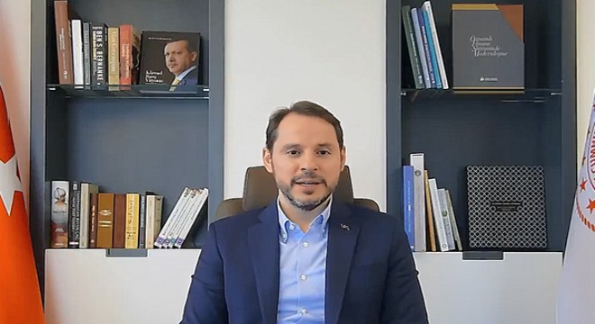 Berat Albayrak görevinden ayrıldığını açıkladı