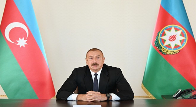 Cumhurbaşkanı İlham Aliyev: Azerbaycan Ordusu şu anda düşmanın askeri mevzilerini ateş altına aldı