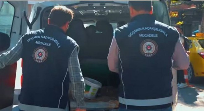 Denetimlerde 19 göçmen kaçakçısı yakalandı
