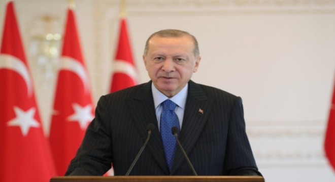 Erdoğan: “Yüksek yargı kurumlarımız arasındaki ihtilafı gidermek mecburiyetindeyiz”