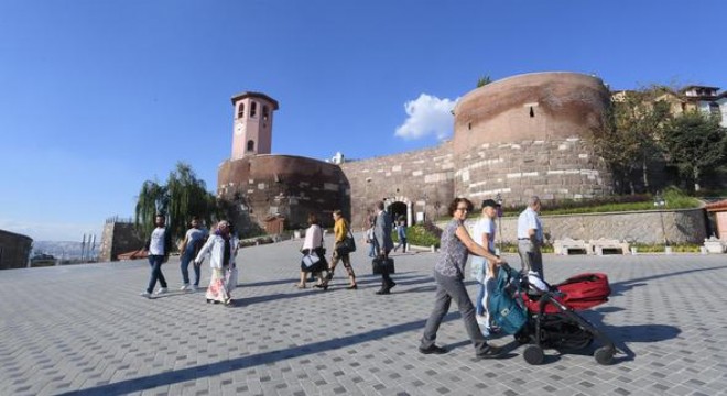 Kale Meydanı hizmete açıldı