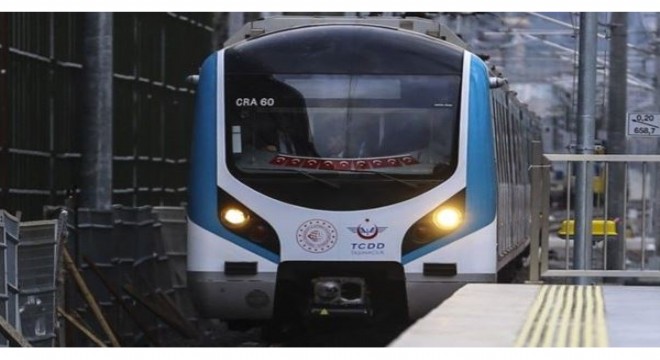 Karaismailoğlu:  Ulaşımın ücretsiz olduğu saatlerde Marmaray da 628 bin İstanbullu taşındı 