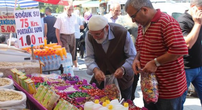 Ulus esnafı eski günleri arıyor