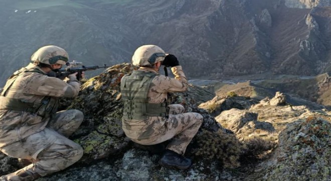 Yunanistan dan gönderilmeye çalışılan 12 kişiye müdahale edildi