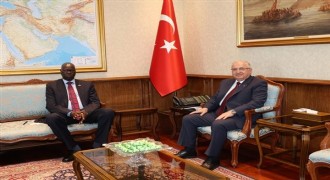 Bakan Güler, Güney Sudan'ın Ankara Büyükelçisi Thiep’i kabul etti