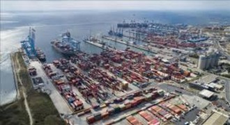 Türkiye’den Komşularına İhracat Yüzde 4 Arttı