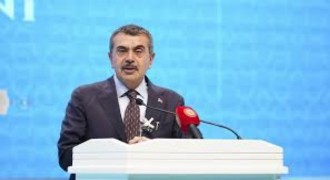 Yusuf Tekin’den İmam Hatip Okulları Açıklaması