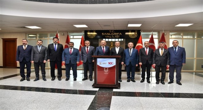 Çevre, Şehircilik ve İklim Değişikliği Bakanı Özhaseki, Şanlıurfa Valiliğini ziyaret etti